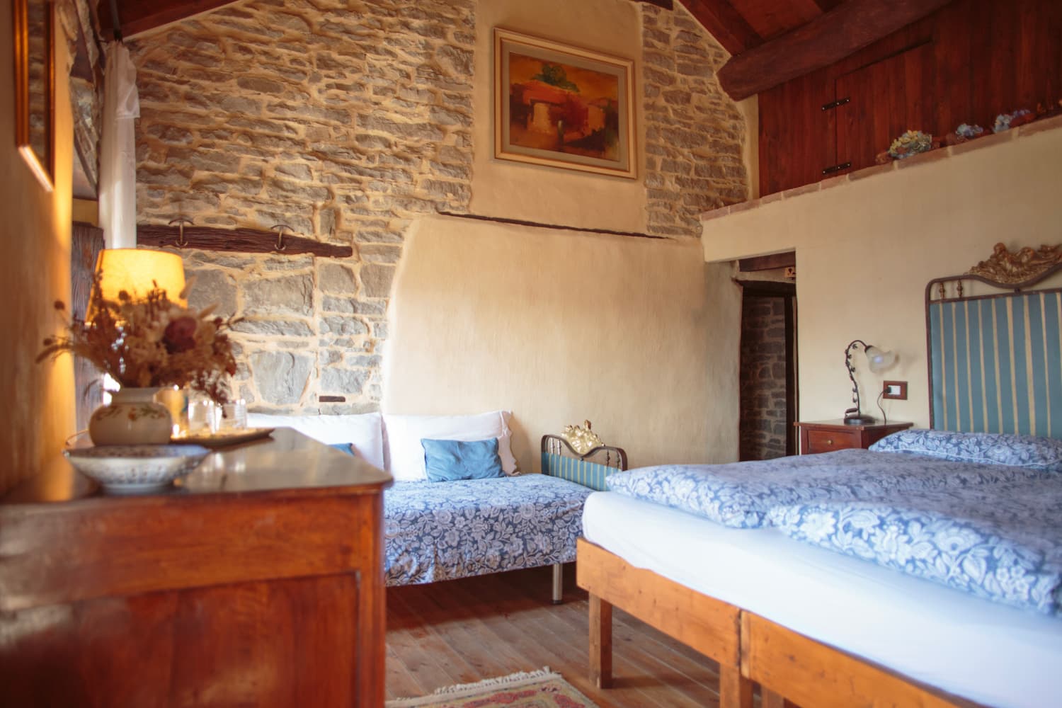 Ca' d'Alfieri - Rooms