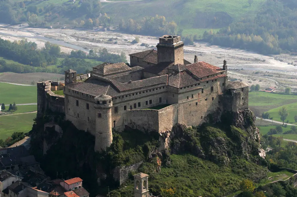 Burg Bardi
